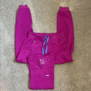 Figs Pink Sweatpants with Tapered Leg Design